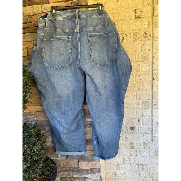 Lane Bryant Flex Magic Waistband Capri Jeans-Size 28 - Picture 4 of 7